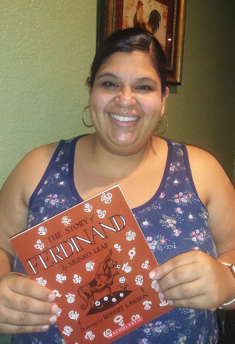 PophamLibrary's tweet photo. Mystery Reader #8 @DVISD_PES, Ms. Nieto!
Mystery Reader #9
https://t.co/1nIKyzjVZa
Guess Who? in the comments below.
Here are your clues for Mystery Reader #9:
I love cats.
I have one daughter.
Everyone knows where to find me at Popham.
Happy Guessing! https://t.co/DPhAPUwrFd
