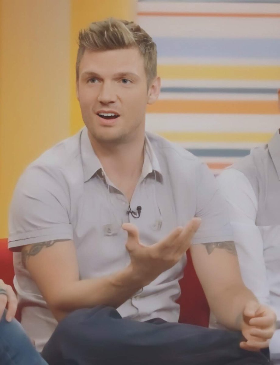 gimmemorenick's tweet photo. 💛 #NickCarter #BackstreetBoys https://t.co/LkA57Movnf