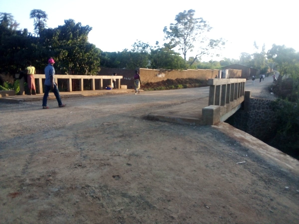 Gasparoh's tweet photo. @iam_karonga At Wilbert construction company we do anything construction. From design, consultancy to actual construction. 0888986810 or 0999259929. https://t.co/1CvFnCjuX0