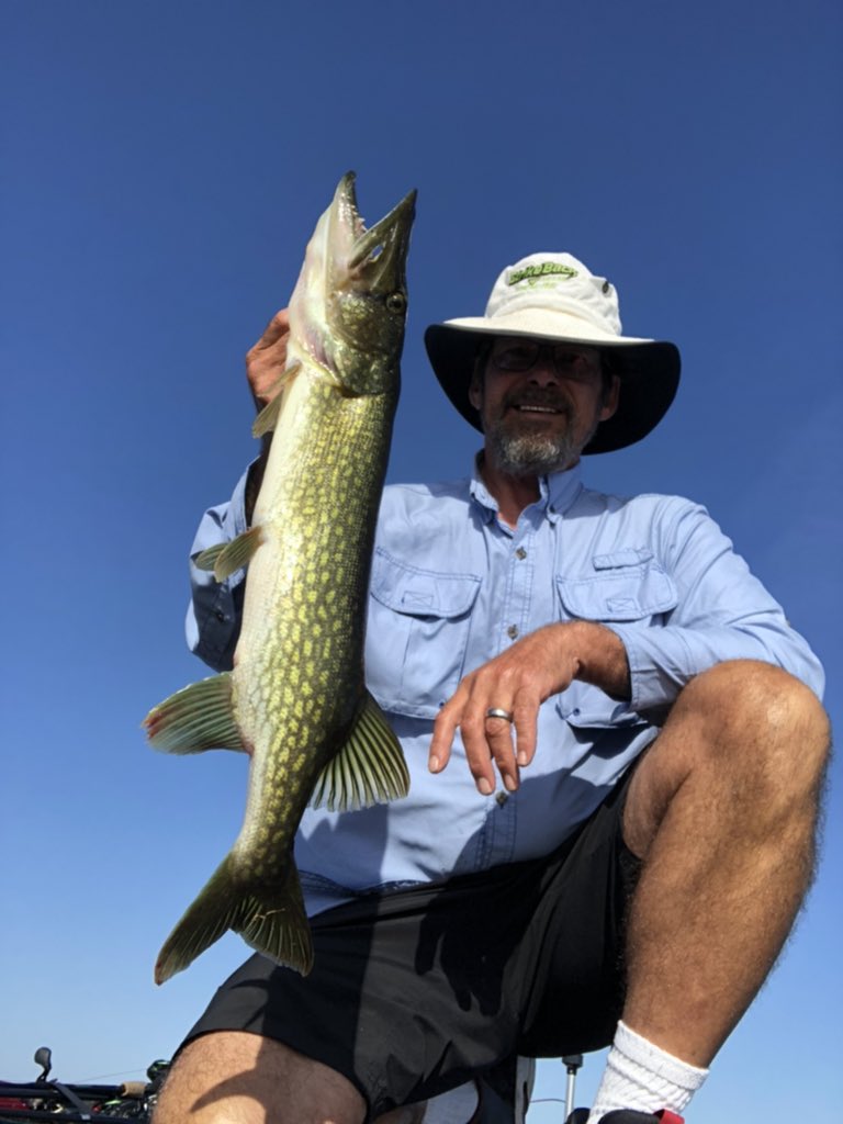 PSbassguide's tweet photo. @Yak4lifeJenMues @Line_Cutterz @Kayak_Dizz @AverageHunter @MissAnnieChtrs @BHOAdventures @CMFishing @CanuckBassin @bassfishingdads @WassmannBill @BamaOutdoors @JAntignano @JacksLures @JenniPrickett @1MonsterMission @Bill_Dance1 @mcqueen1313 @lapbass @H3fishing @BryonEnderle Thanks Jen! Have a great weekend semi locked-up. 🎣☝🏼💫 #pickeral https://t.co/2nfPNBXLPO