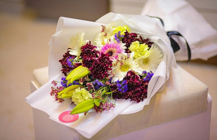 #الطايف

شعور دافئ مُخبأ في ورد

         #شُكراً ياكُل الأصدقاء