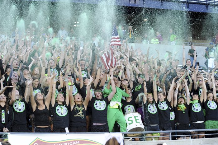 stvmstuco's tweet photo. We are a family that is filled with tradition, history, and spirit! #GoIrish #STVMfamily @NEOhsSports @stvmirish @STVMAthletics https://t.co/5KVT9LPQ39