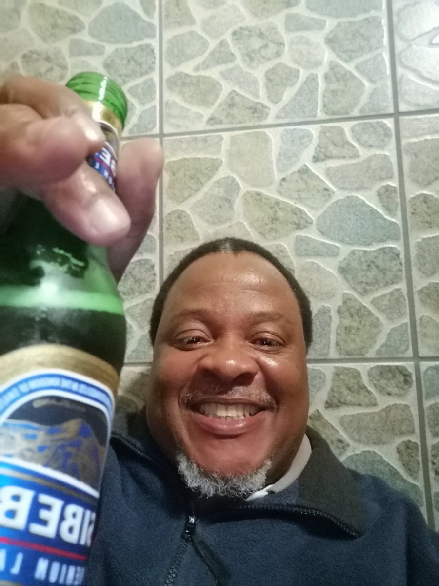 thibosytle's tweet photo. The beer that was, is, and will be. 🍺 https://t.co/bzTvC7E7YF