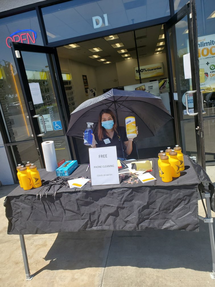 WL_MDO's tweet photo. Friday activities here at MDO. Come and get your FREE phone cleaning and help stop the spread of germs 😷🦠 #mdosquad @WL_VLY_DM @Pkushn @NorCal_WL https://t.co/6GhF5ri14a