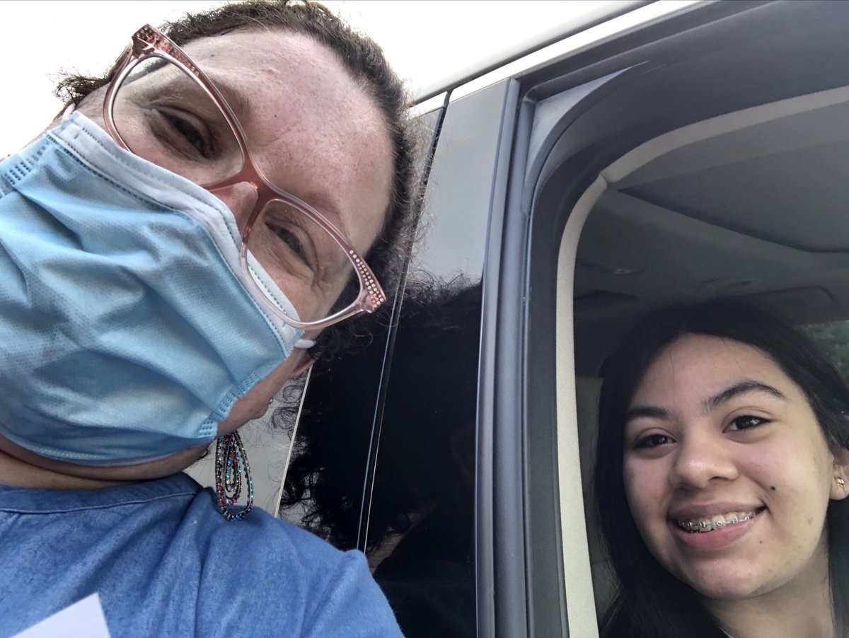 shhstafe's tweet photo. TAFE Seniors are the best.  I was able to get hugs and smiles.  Sorry I missed Alyssa and Cindy today.  I am hoping to see everybody else on Monday. ⁦@JBJohnson810⁩  ⁦⁦⁦@andreawenke⁩  @Shhsct https://t.co/1oJ1sjaXpQ