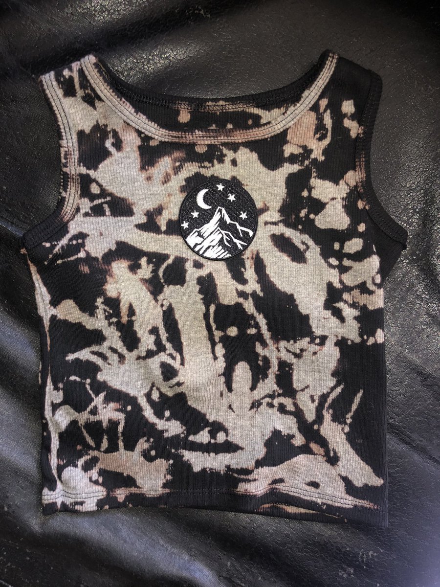 psrainbows_'s tweet photo. 2T ribbed tank- $13 https://t.co/IgUL9QVsol