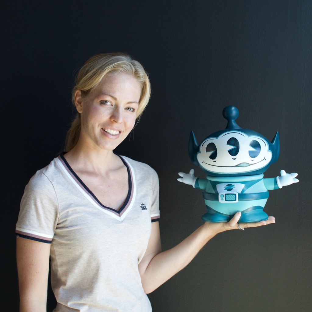 ElMartore's tweet photo. Have you seen this Toy Story Alien?

It was the work of my wife &amp; Pixar animator, Amber Martorelli, but has been missing for years.

She’s been dealing with a mysterious chronic illness for years and is currently mostly bed bound. Help brighten her day by tracking it down?#pixar https://t.co/c5aaZBm017