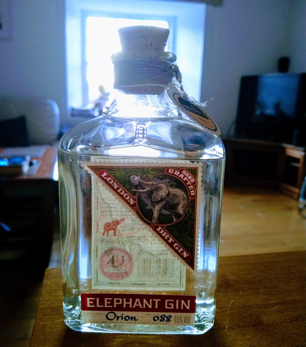 JillSpink's tweet photo. @DebRoseScotland @PetalsByThShore @BEETSLEITH Bloomin marvelous! My first time in @BEETSLEITH today and I was recommended this gin. Really lovely and 15% of proceeds support the fight against the illegal ivory trade. Delighted that my gin drinking is for a good cause 😁 🐘♥️ @elephantgin https://t.co/BnPLcXciyJ