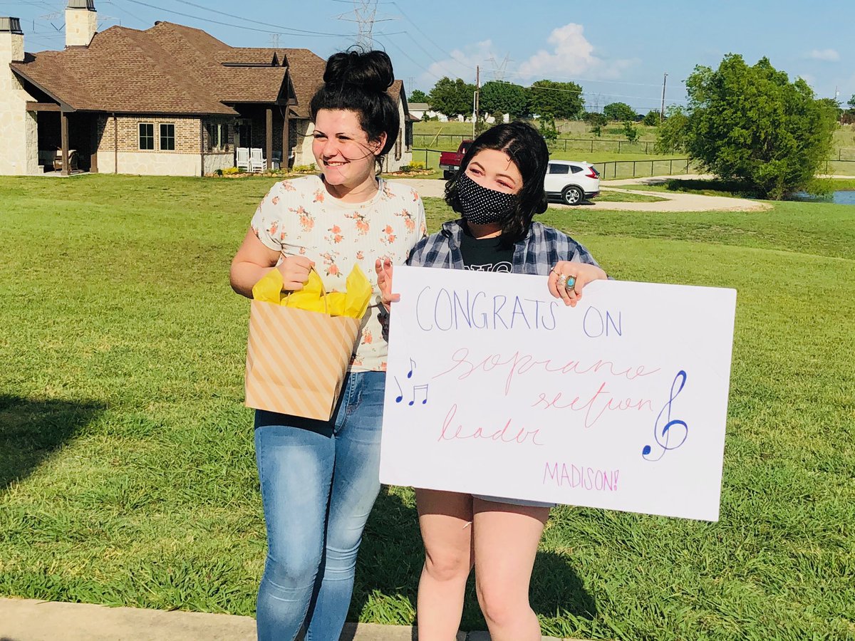 RockwallHSchoir's tweet photo. next is is our final section leader!!
our 2020-21 soprano section leader!!
our incumbent this year was alanis veléz-maisonet!
congratulations !! https://t.co/t4hTygnVJo