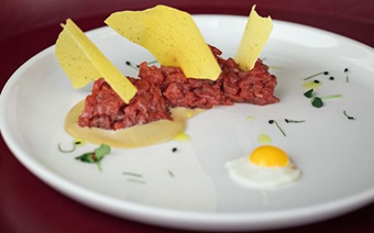 CarenzaLewis's tweet image. Your 7yo might like #DigSchool - free, online, worldwide digschool.org.uk - 20 workshops themed around archaeology, will touch on Black Death next month.  Meanwhile, keep off marmot kidney tartare!