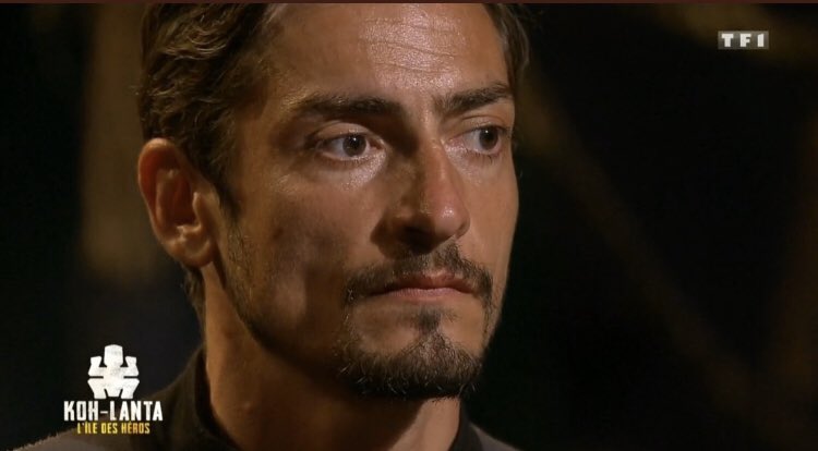 HkHkm_'s tweet photo. CEST VRAIMENT LE SANG CE MEC #KohLanta https://t.co/1K9g5Rz3qM