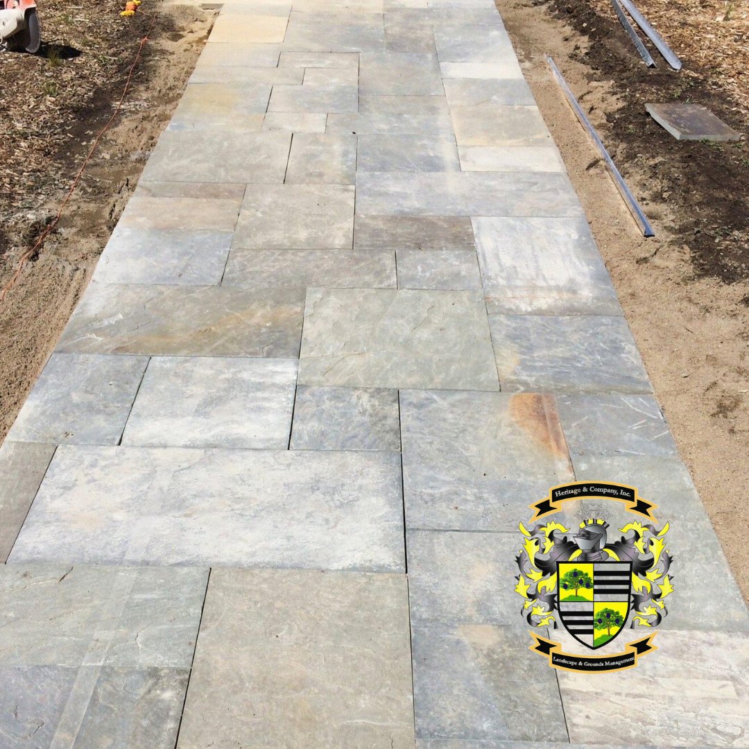 HeritageandComp's tweet photo. Upgrade your outdoor space with a new walkway, patio, or driveway! Heritage will work with you to ensure we design and create a stylish and high-quality hardscape that will instantly be an attractive addition to your home! Call today to get a Fast, Free Quote +248-393-1311 https://t.co/lXhr9YFyD2