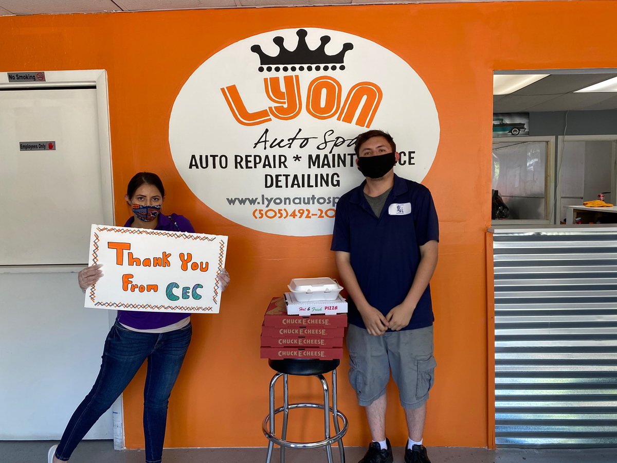 LyonAutoSpa's tweet image. Today our essential employees were recognized for their hard work and dedication during COVID-19.  Thank you Chuckie E. Cheese for providing us with lunch!    We appreciate your generosity to us and to the community!  🍕🧡🖤🤍🍕