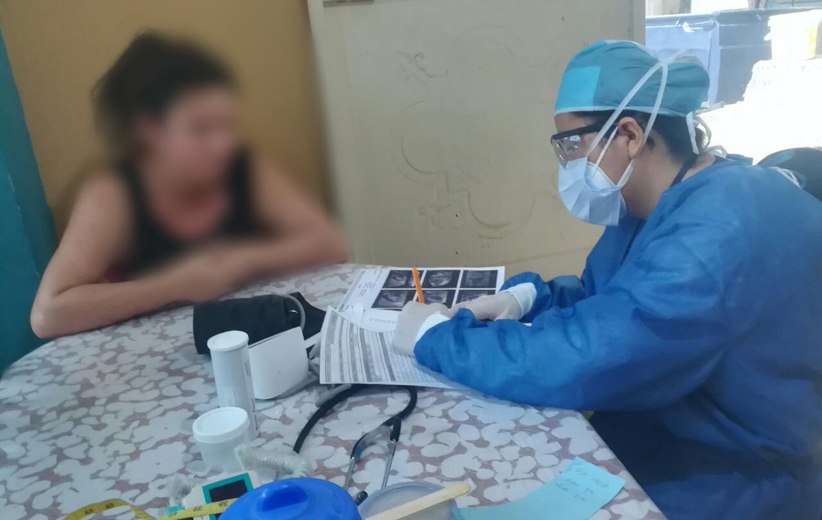 DPManabiSalud's tweet photo. #Manta | Personal de Salud del Distrito 13D02, realiza control prenatal a persona privada de la libertad. https://t.co/lBHFb8Ul3u