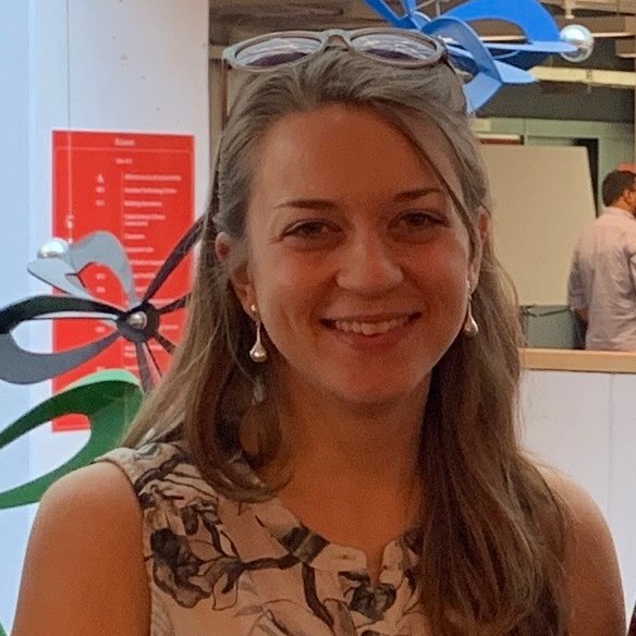 We are thrilled to announce the newest Lovett Lab PhD, Dr. Julie Klaric! Congratulations, Julie!