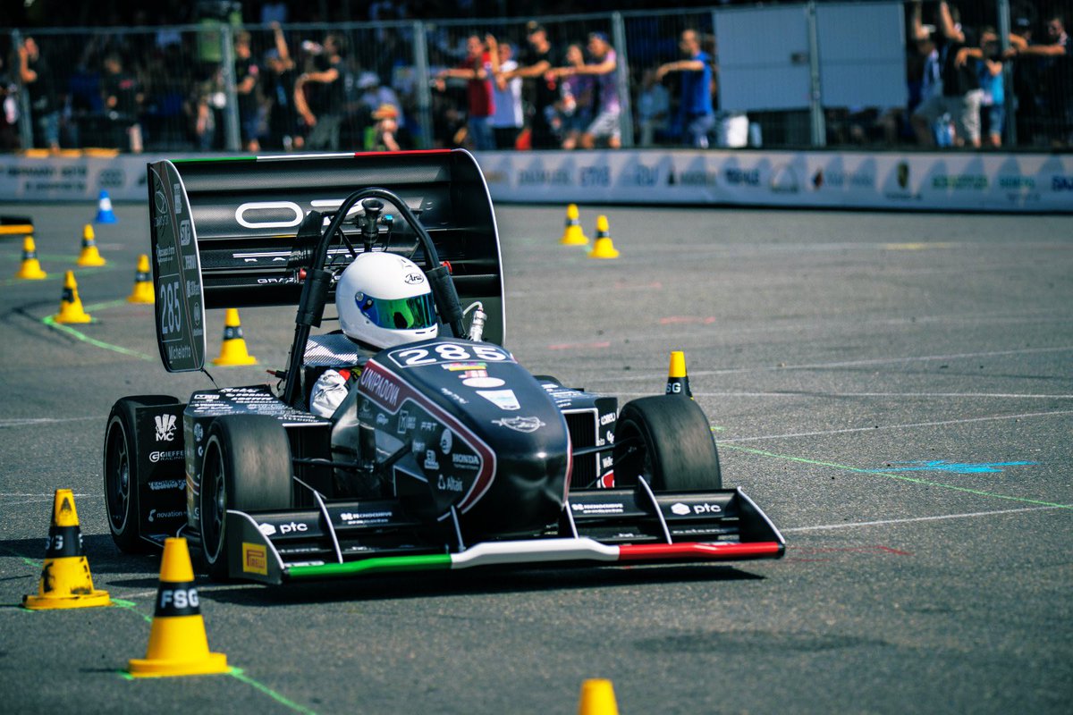 Our MG 14.19 is so beautiful! 😍 Can we consider our car as a “congiunta”? 😏 For now we dream... We are looking forward to work on it again! 🔧