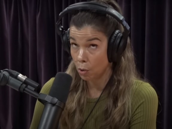Regatta_Sailor's tweet photo. @joerogan What were you and Ronda Patrick doing during the podcast? Ghezzz..... https://t.co/ovc1TI7ykW