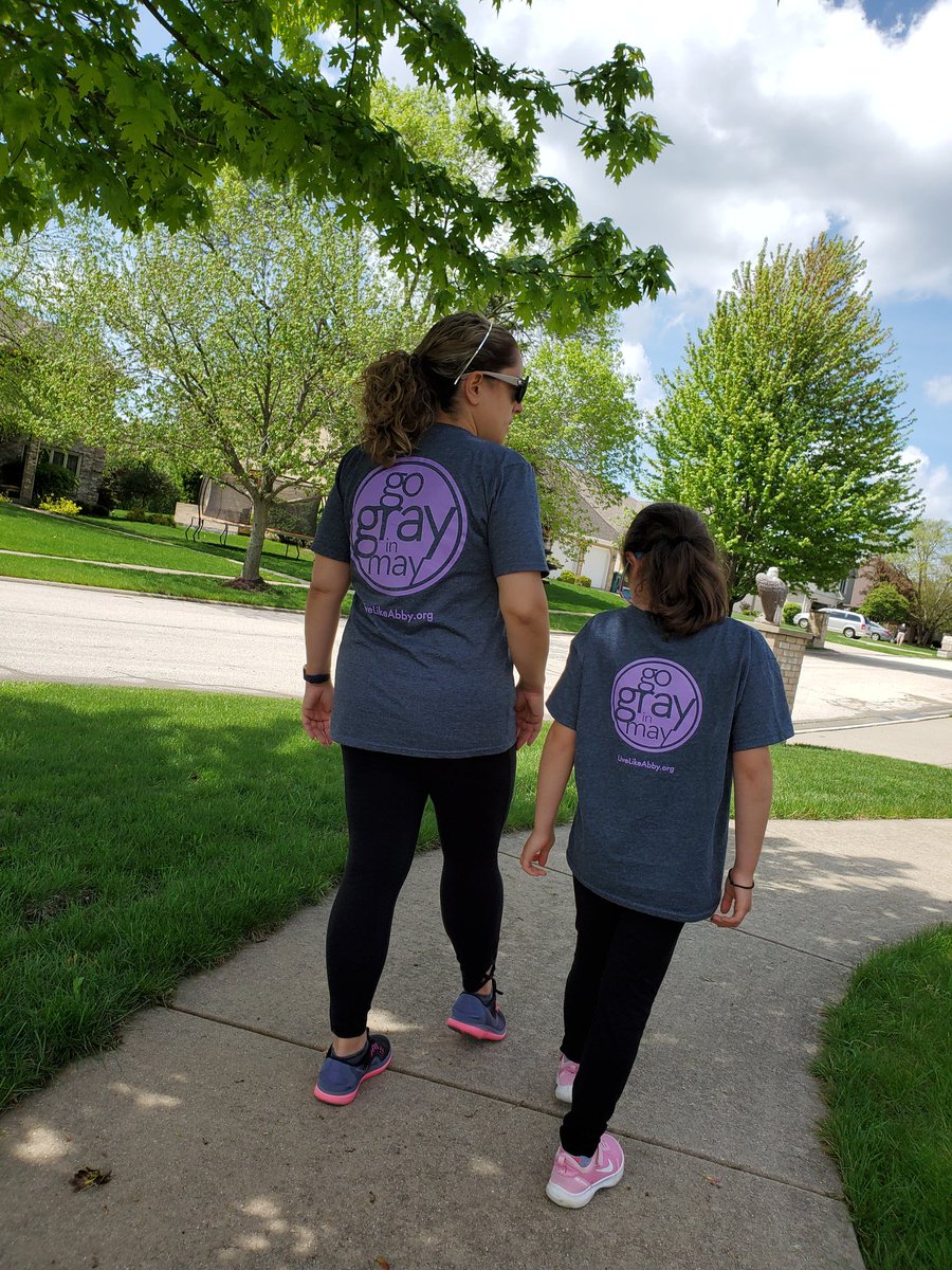MrsVStavrou's tweet photo. The rain passed. A lovely, sunny afternoon for #LLAwalkathome - Go gray in May for Abby!
#olhms #d123 https://t.co/POESHdyVgS