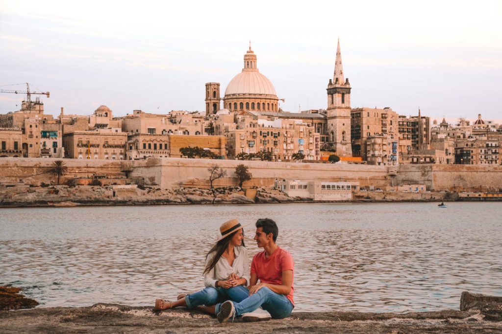 On the Road With Blanca and Albert of <a href="/LosTraveleros/">Los Traveleros</a> inmexico.com/people/on-the-…