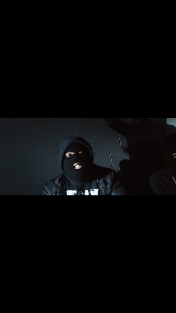 iilxxix's tweet photo. FADE x Gxld Militia
@iilxxix
@NaturalDisasta_
@12kgotti
#MusicVideo tonight @ 6 #TuneIn and #JoinTheReign mf..
Shot by ๐ฅ: Rami Jay
Co-Directed by: @slickscuba_
.
.
#NewMusic #ClevelandArtist #ClevelandMusic #Gxld #JoinTheReign #AuShit #youtube #linkinbio #quarantinemusic https://t.co/vsaHj1Gd8z