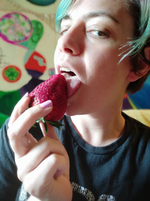 This strawberry is bigger than most of your little #cuckboy dicks. And I know it's about 100&times;s sweeter<a href="/tag/sph"class="tags"><span>#sph</span></a><a href="/tag/cuckboy"class="tags"><span>#cuckboy</span></a>