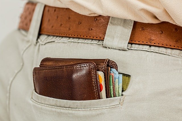 Avoid overloading your pockets with items; it will strain the seams. #clothingtips #clothingcare