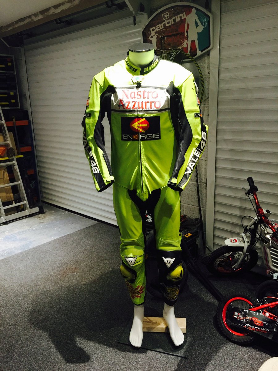 SurepassRT's tweet photo. @MotoGP @ValeYellow46 No words needed..! https://t.co/IqpuFoWrWg