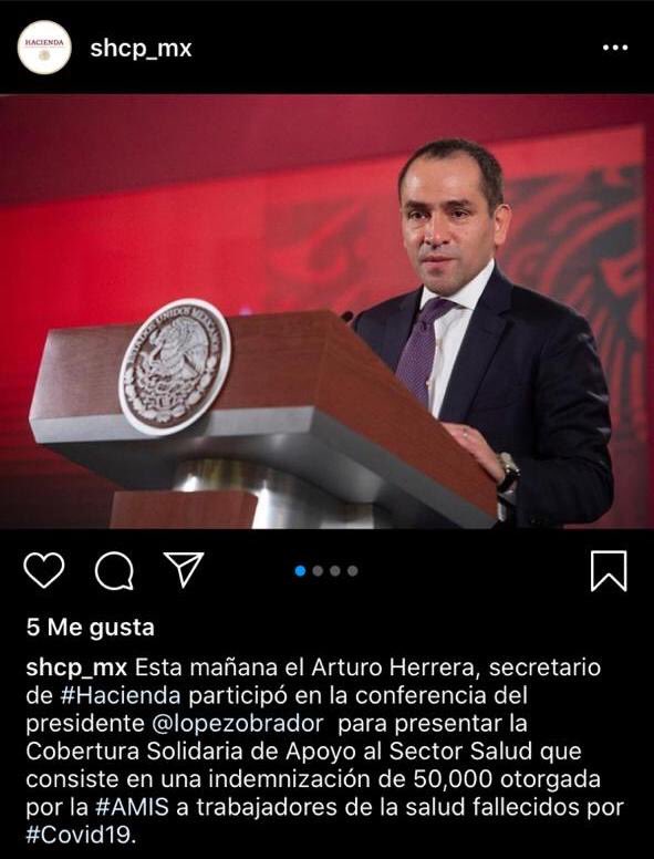 karlavelcor's tweet photo. “El Arturo”... jajaja ⁦@ArturoHerrera_G⁩ ⁦@Hacienda_Mexico⁩ ya quiten a sus #Becario encargado de redes. #BonoCompleto ⁦@brozoxmiswebs⁩ ⁦@V_TrujilloM⁩ ⁦⁦@Reforma⁩ guarden esta joya. https://t.co/gZoxGr0hqa