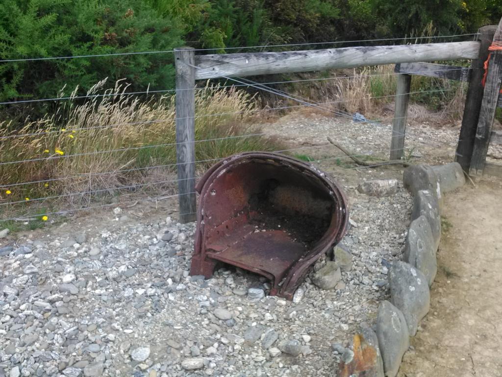 OtautauT's tweet photo. #MuseumsUnlocked #Aotearoa #Murihiku #AustraliaAndNewZealandDay #Switzers old gold mining settlement ruins, Waikaia https://t.co/Lvt8IRqp7e