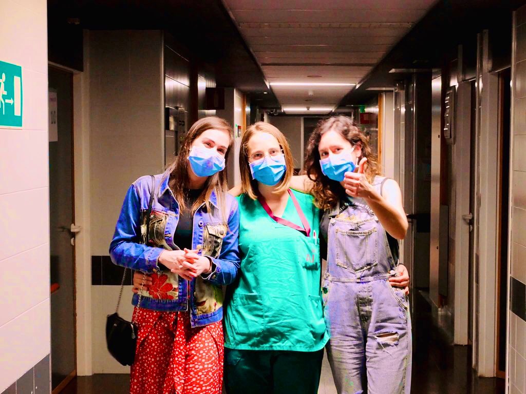 AnaSanMar91's tweet photo. @sa6ater lo prometido es deuda. Aquí tenéis al equipo alevín femenino de Digestivo de la Arrixaca 🔝 ¡Dramáticas al poder! 🤡 https://t.co/0dAfBumoXd