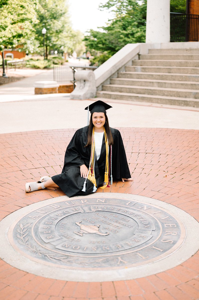 JorEngle1's tweet photo. Been an alum for 12 days and already missing my home💙🧡 War Eagle Always. https://t.co/PX2fBRY2HW