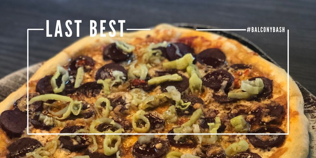 thebloxyyc's tweet photo. Order up! We have an exciting new food partner joining us for this week’s #BalconyBash. @lastbestbrew is joining the club and offering Hot Rickey Pizza! Get your orders in by 4:30 PM for the best night ever! https://t.co/ohbICiD2ff https://t.co/gypiII7t2W