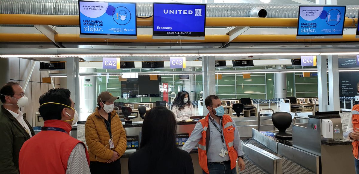 AeropuertoUIO's tweet photo. Tour of the terminal #AeropuertoUIO | Review of signage and placement of partitions at airline check-in counters.
@ObrasPublicasEc @DGAC_Ecuador @ServiAeroQuito @Quiport

Preparing for a #NewWayToTravel✈️🌎 https://t.co/9uRBntU7bj