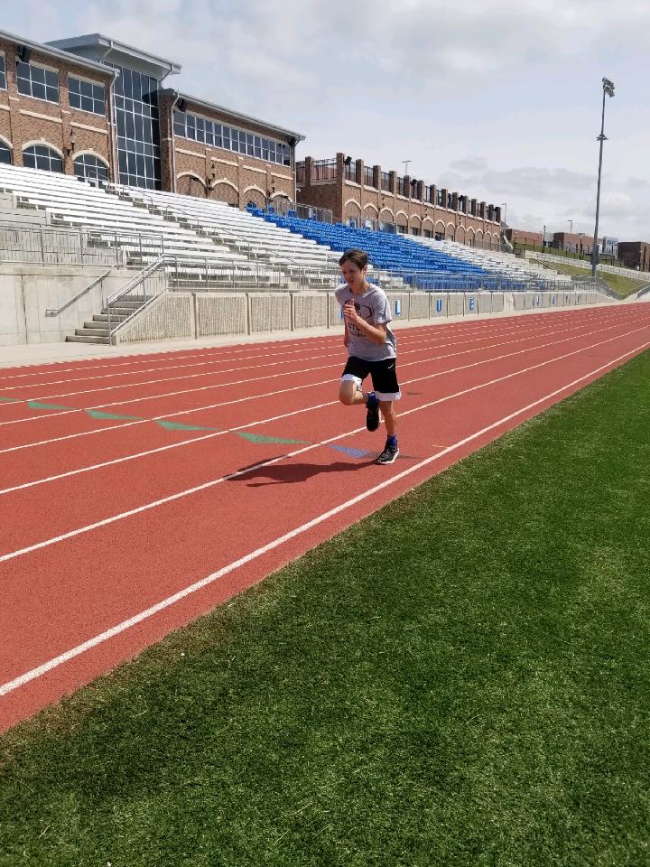 Charlie03618835's tweet photo. @bigriverrunning #GatewayVirtualTrackSeries photo and time by Alex Kinslow (brother). 800 meter race, NEW PB! https://t.co/ifjbry7ToD