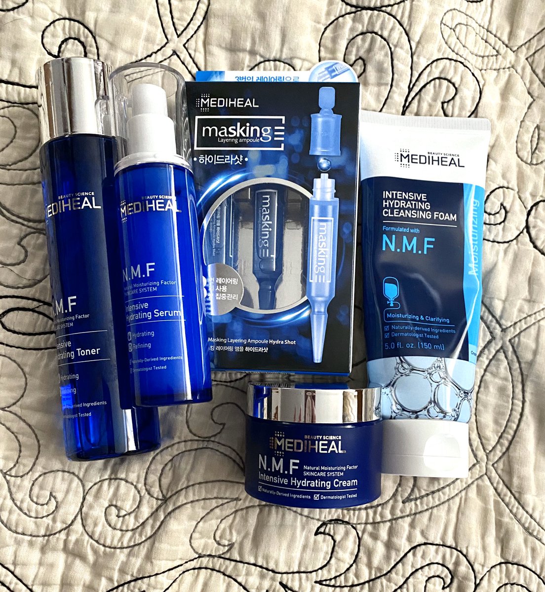 SarangLish7's tweet photo. I think I have a problem ๐คฆ๐ปโโ๏ธ @BTS_twt @medihealus I have #amazingskin though https://t.co/QFD3xcvhyF