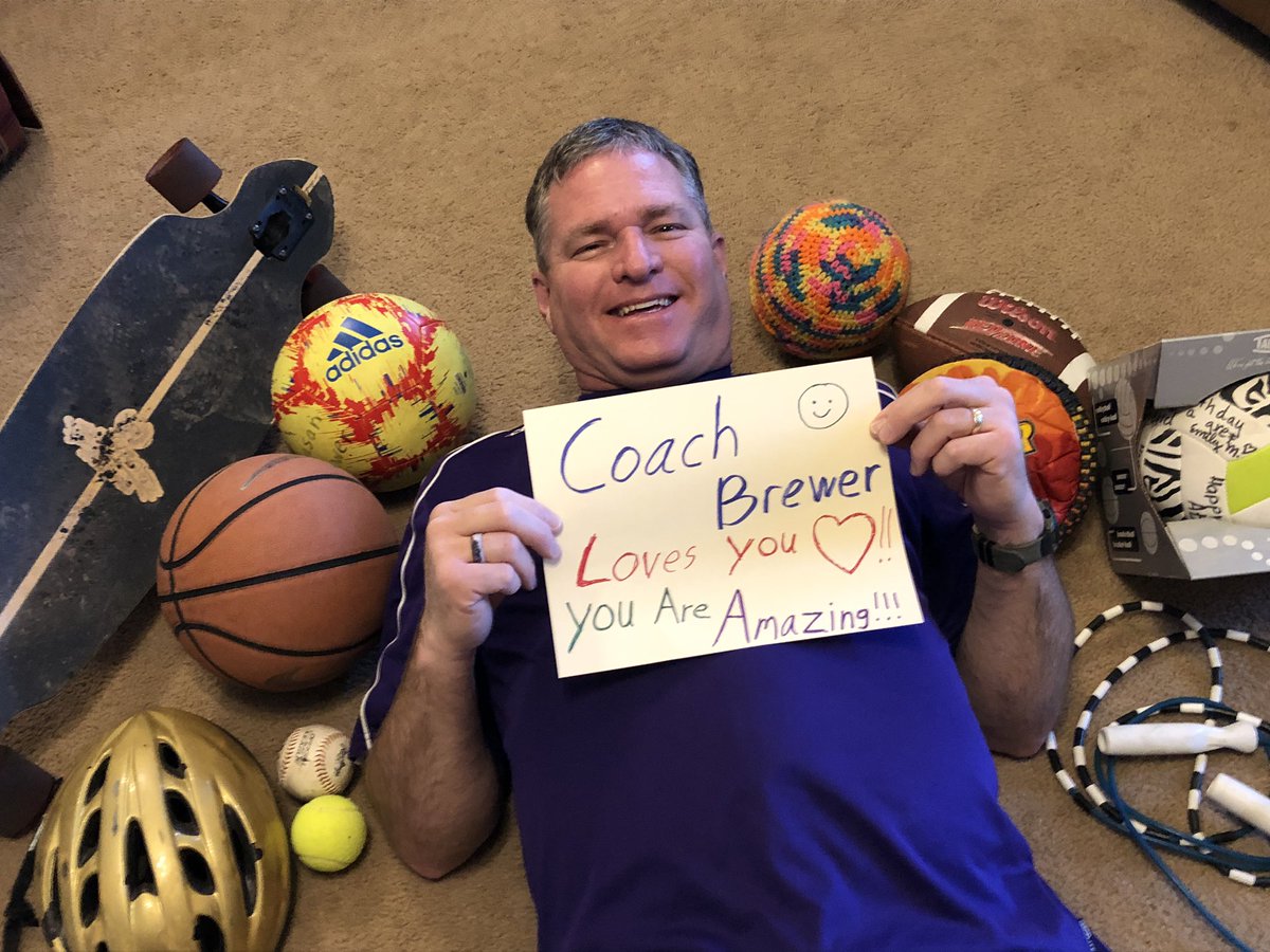 mbrewer7519's tweet photo. Thank you so much Canyon ISD! I have grown so much the last 11 years!! I’m on to my next adventure! KEEP MOVING FORWARD AND BE AMAZING!! Canyon ISD ROCKS! Love you Reeves-Hinger Elem. !! @ReevesHinger @RH_Staff #CISDRocks https://t.co/JTEvDx5WLt