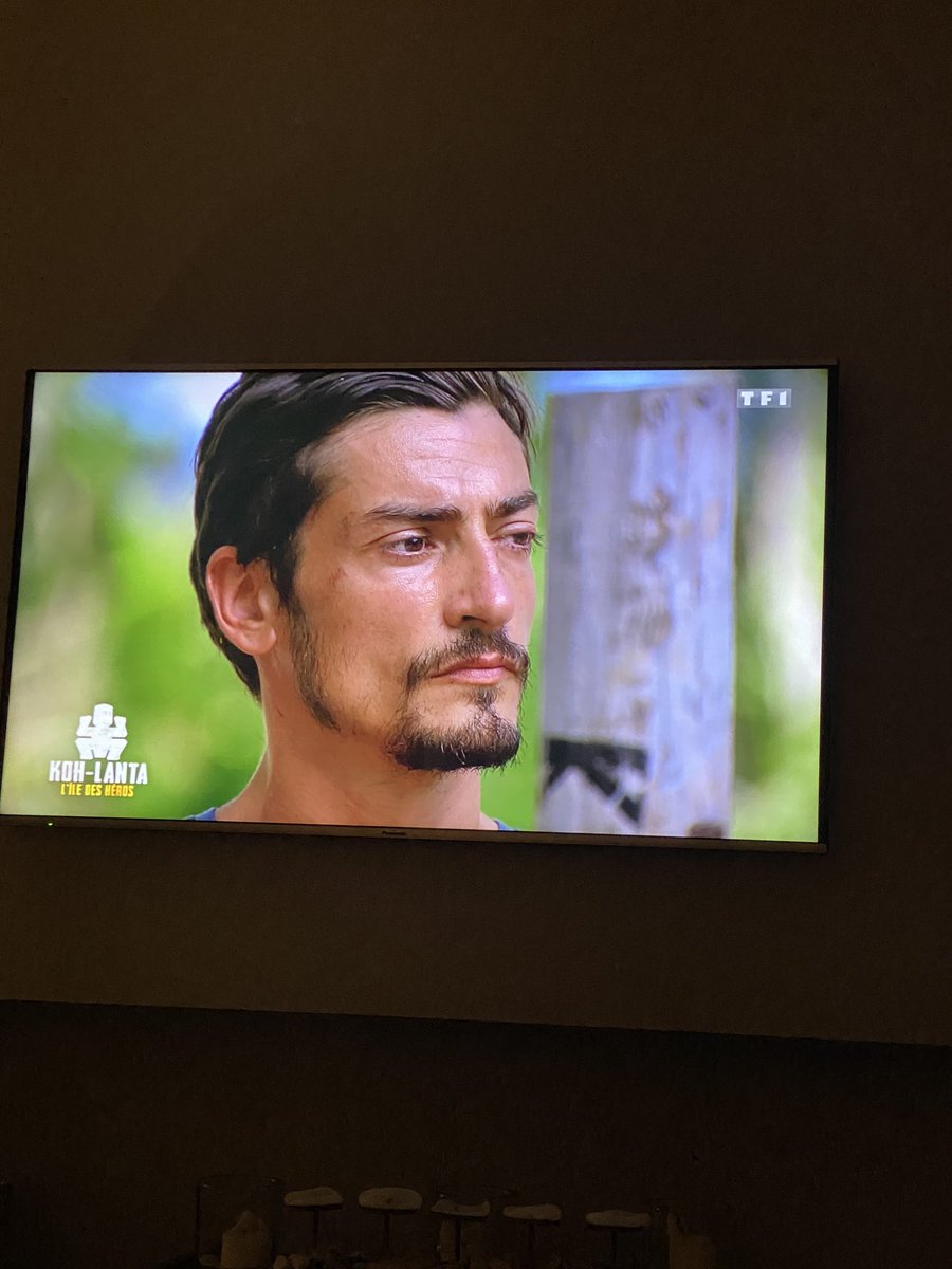 La c est toi qui a envie de l’encastrer @claude_koh  😅😅🤦‍♂️ #KohLanta2020