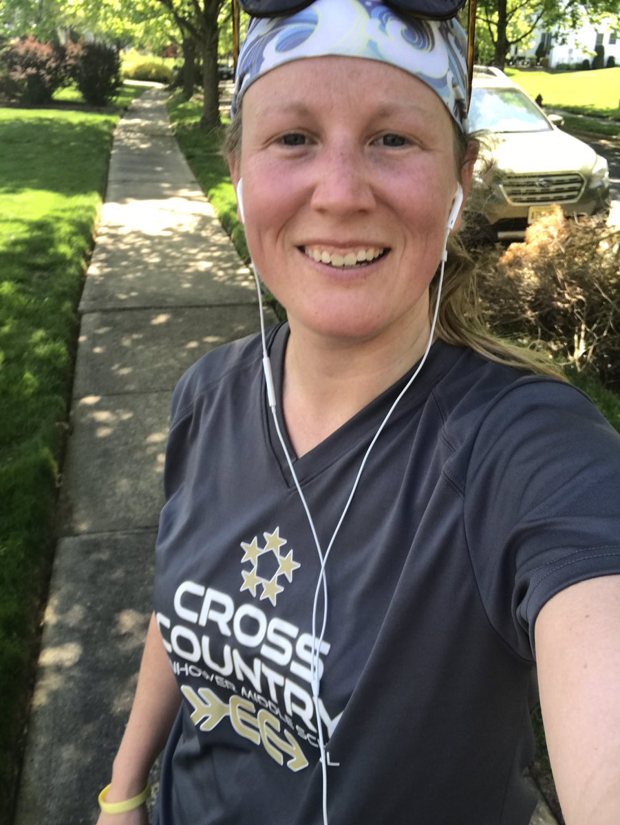 DDESSnow's tweet photo. So proud of our track athletes and my co-workers for crushing 3.1 miles together while we are apart! So excited for those who ran their first 5K with us! #rungeneralsrun #dderunforfun #fts4rkids https://t.co/4WgV32P6B3