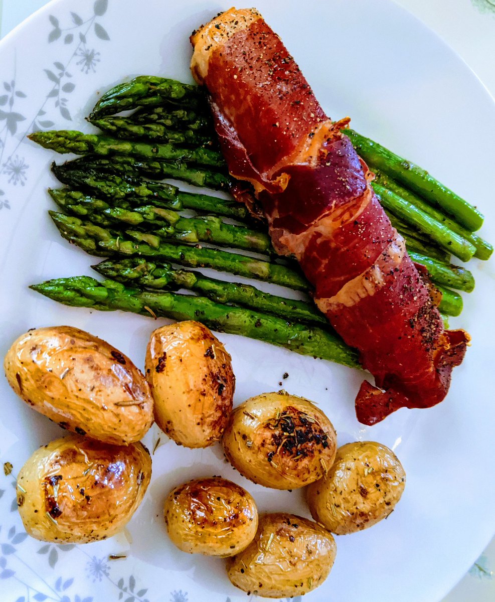 TipsySapper's tweet photo. Salmon wrapped in Parma Ham @ParmaHamUK https://t.co/aISbCTdHju