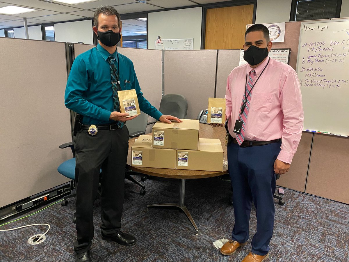 Bona is thanking first responders during #NationalPoliceWeek with coffee deliveries! We appreciate these essential workers helping to keep our communities safe on a daily basis. So this week, we donated 432 bags of Bona’s special blend coffee - made with love by <a href="/CopperDoorCof/">Copper Door Coffee</a>.