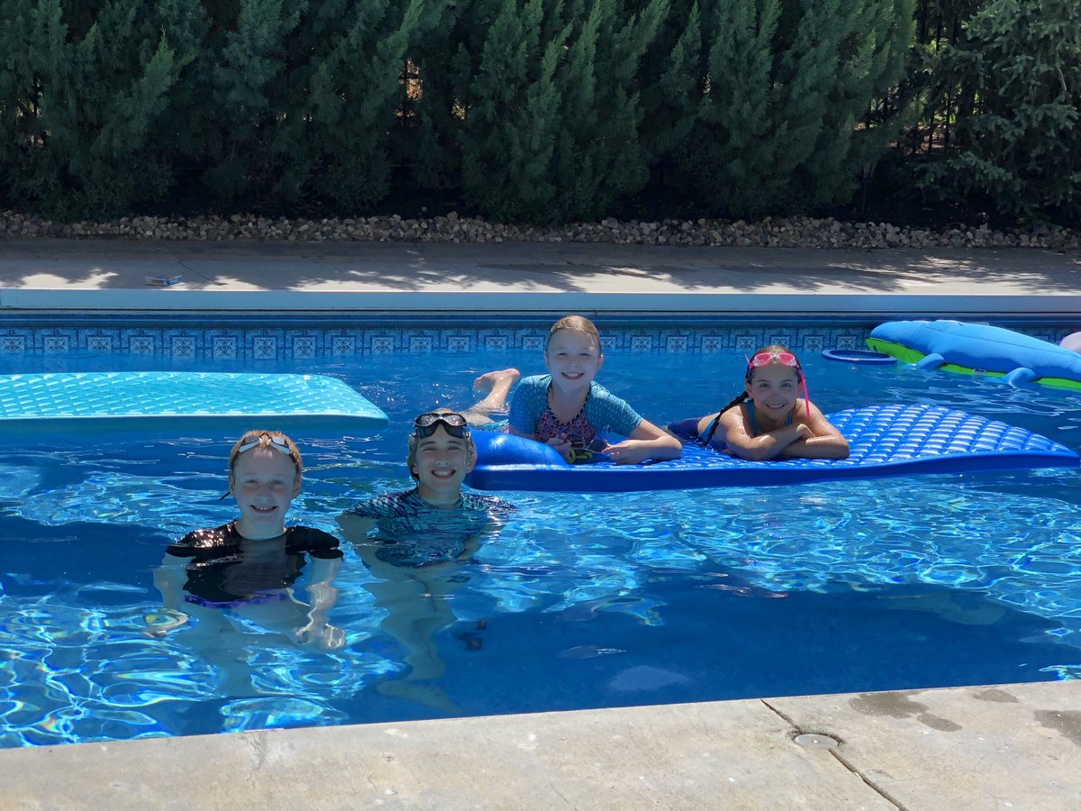 Nicole Pechous (@nicki_pechous) on Twitter photo 