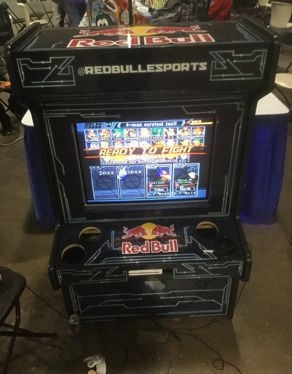 MitchBison's tweet photo. Went 3-2 in Melee doubles with @The_Young_Jack at #GOML2018 and was pretty happy with that #SSBM https://t.co/VfMSQIGpzk