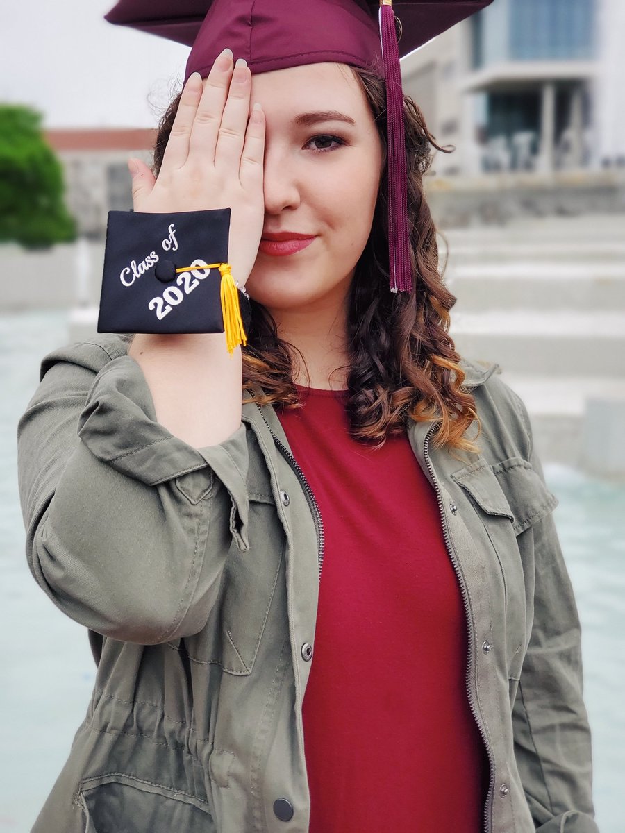 cdanyel2228's tweet photo. Hey, @MissouriState, I love you. What do you say I stick around a while longer, but this time for a Master's degree? #BearGrads #GradBear? #MSIS2022 https://t.co/b0CFRTLpq3