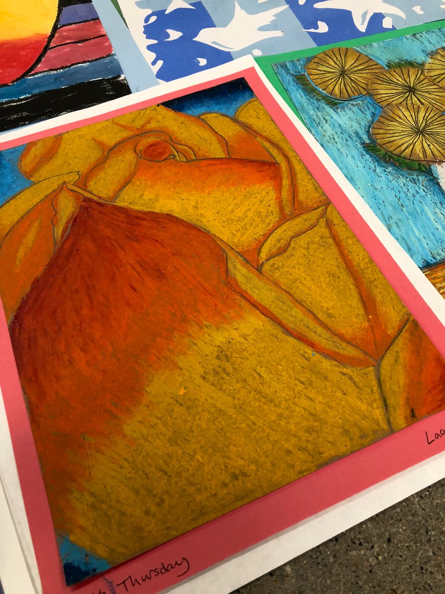 KerrCometsArt's tweet photo. Almost forgot my last group of artwork that I took down last week. This is artwork from my Friday group (1st, 2nd, 3rd, 4th &amp; 5th). @KerrComets @AisdElemArt https://t.co/tvETr9TuZF
