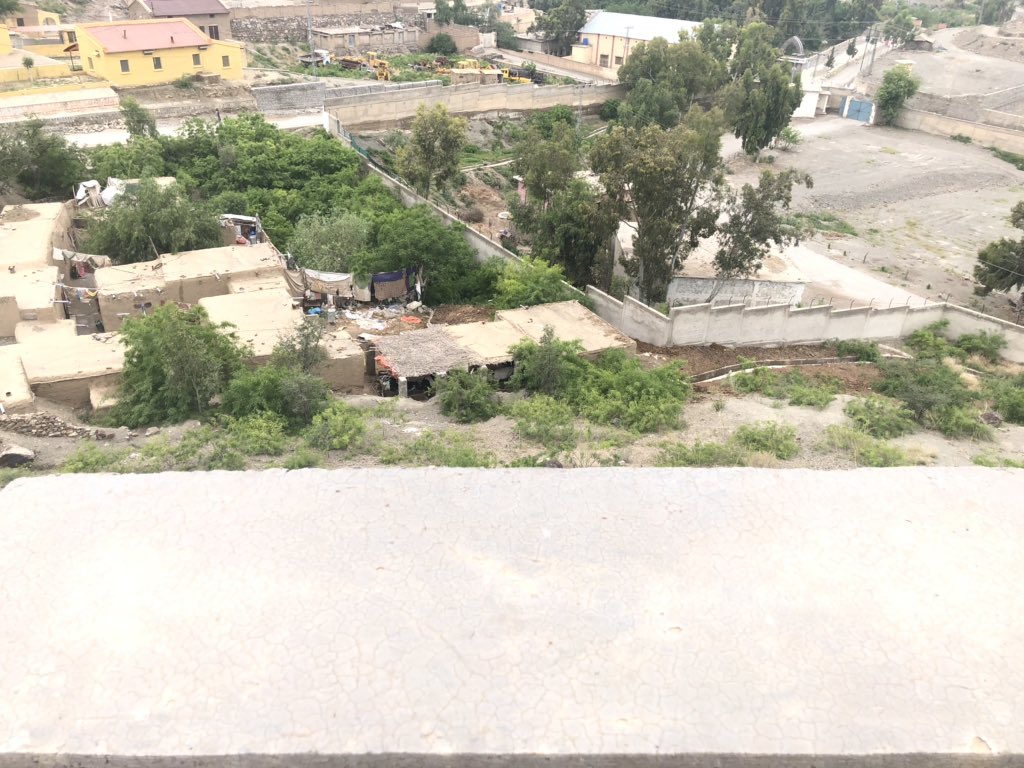DCKhiCentral's tweet photo. This was a massive encroachment just at bedrock of the #FortSandeman. Alhamdulillah the encroachment is removed & land recaptured. This has turned into a colony with more than 50 persons living there, a working dairy form and luggage that took more than 20 trucks to transport. https://t.co/o43NIXszaE