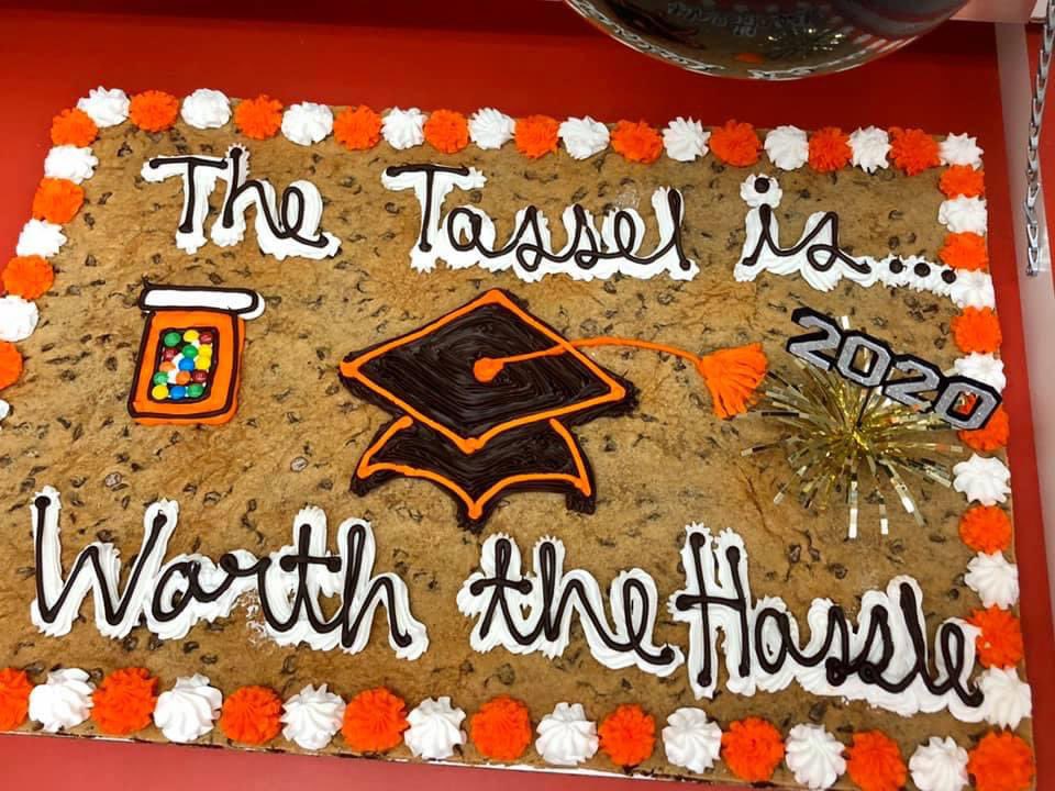JessicaPharmD's tweet photo. Could not be more proud of my team at 3723 in a oak Ridge, TN. Thank you for showing CARE the CVS way by giving your intern the best graduation party CVS style! We are all so proud of you, Desi! @KearneyCVS @EverettMoore10 @LeinartRebecca @Skimdit https://t.co/Yno6Zs4IzO