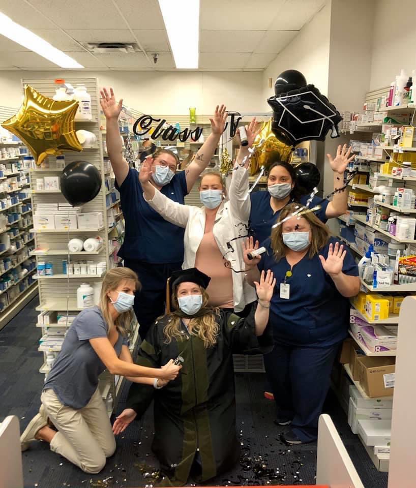 JessicaPharmD's tweet photo. Could not be more proud of my team at 3723 in a oak Ridge, TN. Thank you for showing CARE the CVS way by giving your intern the best graduation party CVS style! We are all so proud of you, Desi! @KearneyCVS @EverettMoore10 @LeinartRebecca @Skimdit https://t.co/Yno6Zs4IzO