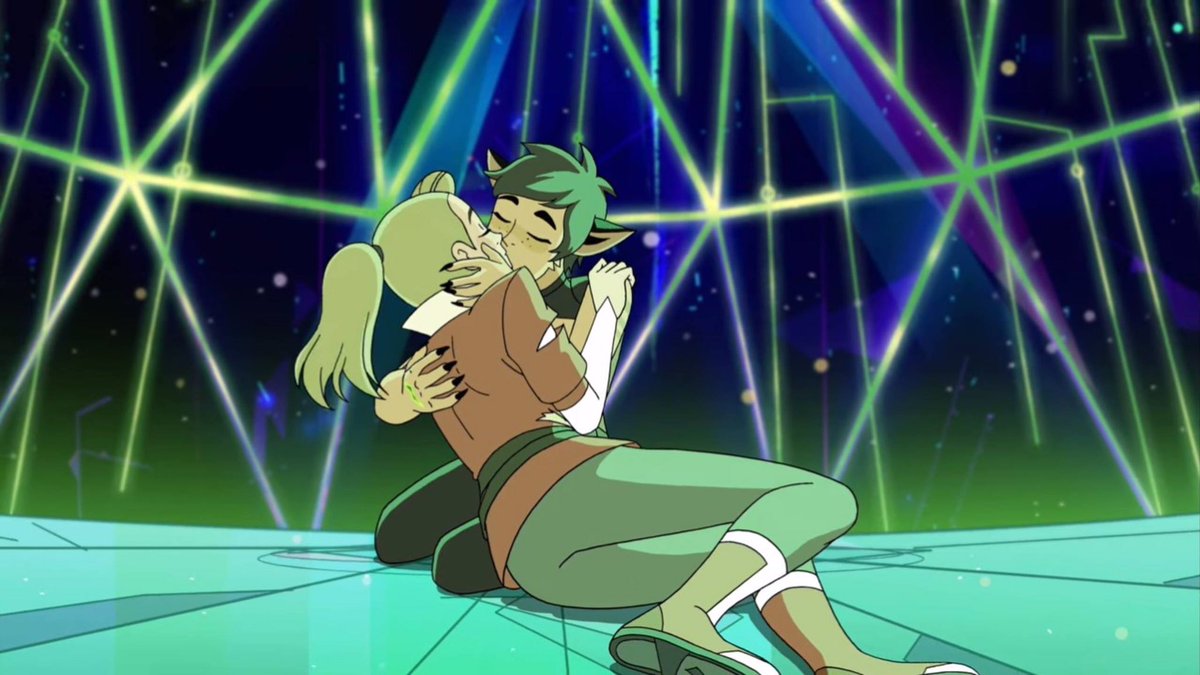 mimikechii's tweet photo. #SheRa IT FUCKING HAPPENED AND ILL NEVER STOP THINKING ABOUT IT https://t.co/YWuxv5473U