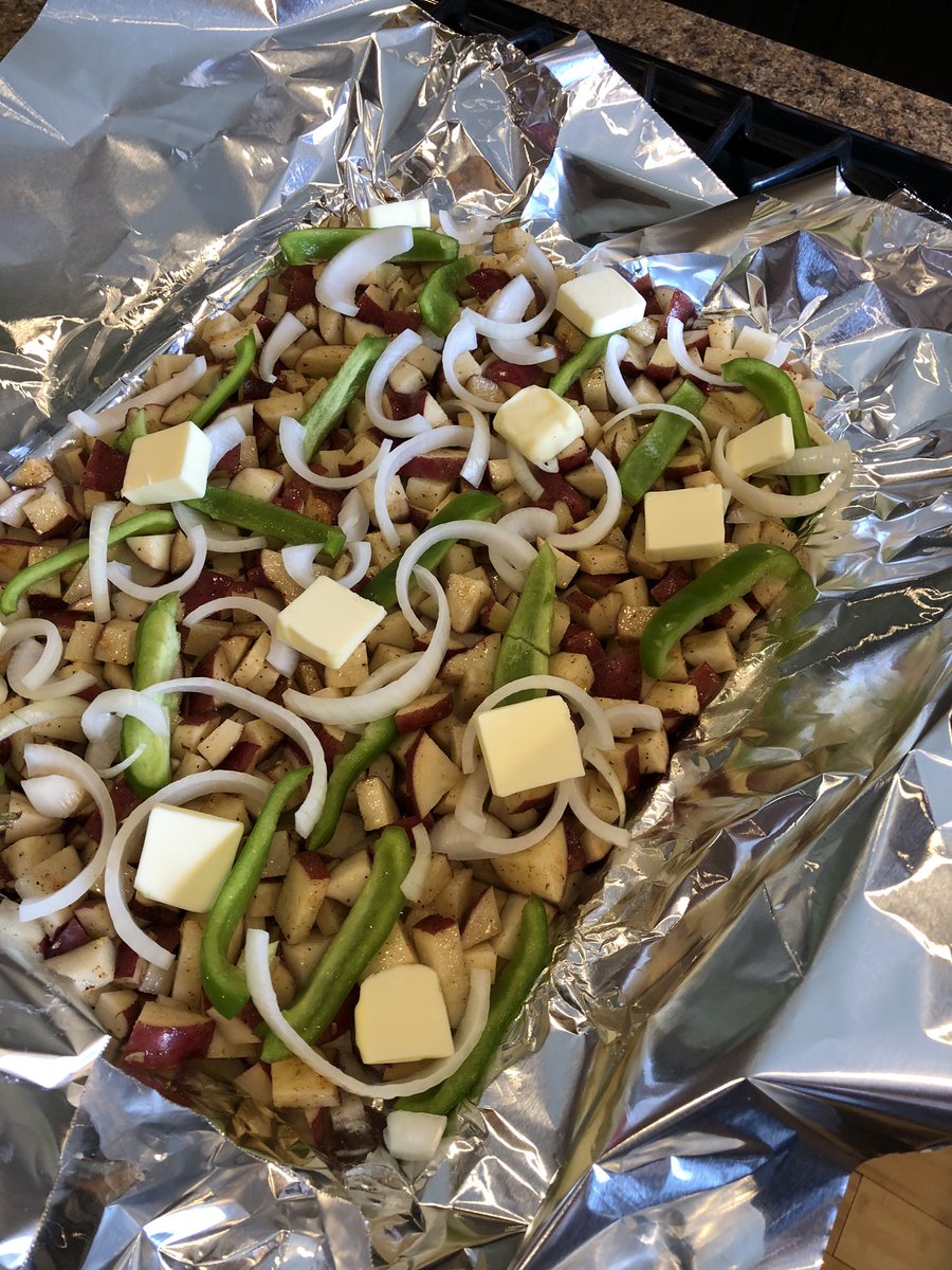 Tara_Schrock's tweet photo. Moms the Bomb Kitchen is celebrating a successful week! Dads recovering nicely after surgery and schools out for summer! Letโs light that grill up and let the celebration begin! ๐ ๐ธHave a great weekend friends! #FridayVibes #QuarantineandCook https://t.co/6J4Pexjtux