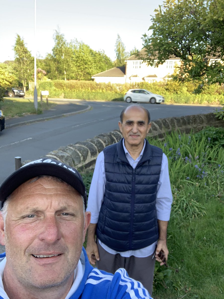 Huge surprise when one of my men’s group travel across Bradford to see me On a  Friday night, sorry to disturb you, best disturbance ever to see such a great guy. Malik, thank you so much for taking the time to come  and  drop in on me, frustrating not to to be able shake hands